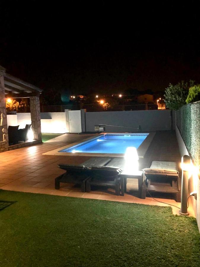 Vila Casa En L Escala Con Piscina Y Wifi Free L' Escala Exteriér fotografie