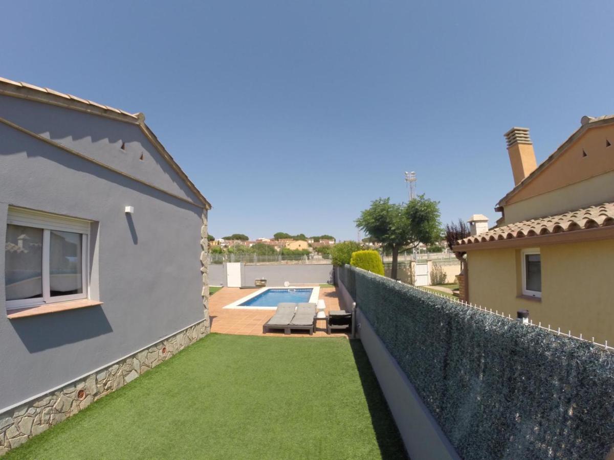 Vila Casa En L Escala Con Piscina Y Wifi Free L' Escala Exteriér fotografie